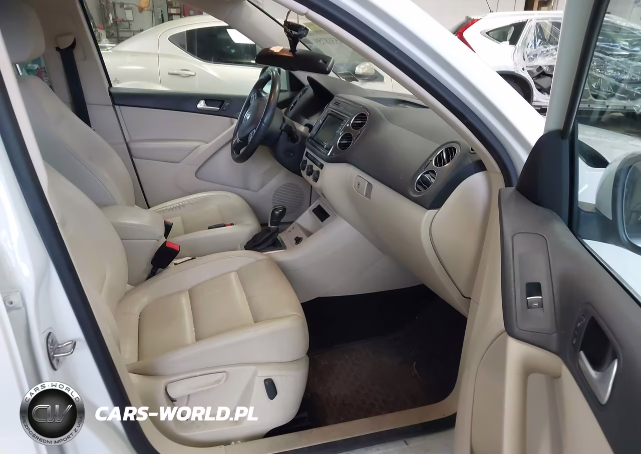 2016 Volkswagen Tiguan Se VIN:WVGBV7AX2GW600956 - 5