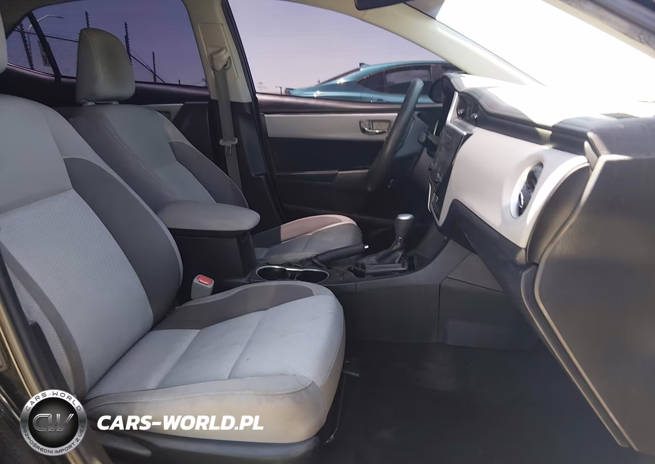 2019 Toyota Corolla Le VIN:5YFBURHE2KP883478 - 5