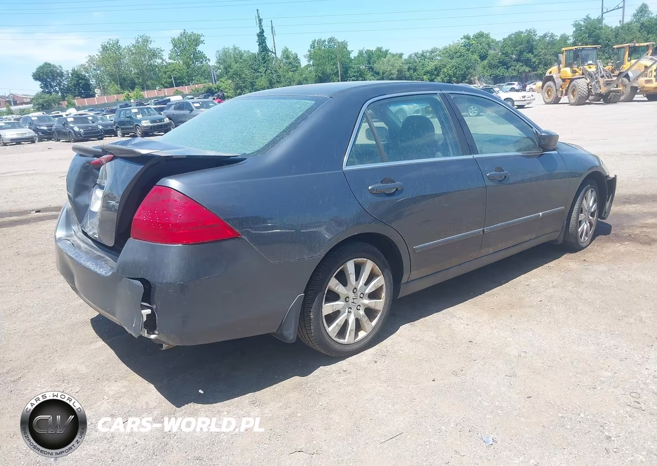 2007 Honda Accord 3.0 Lx VIN:1HGCM663X7A043496 - 4