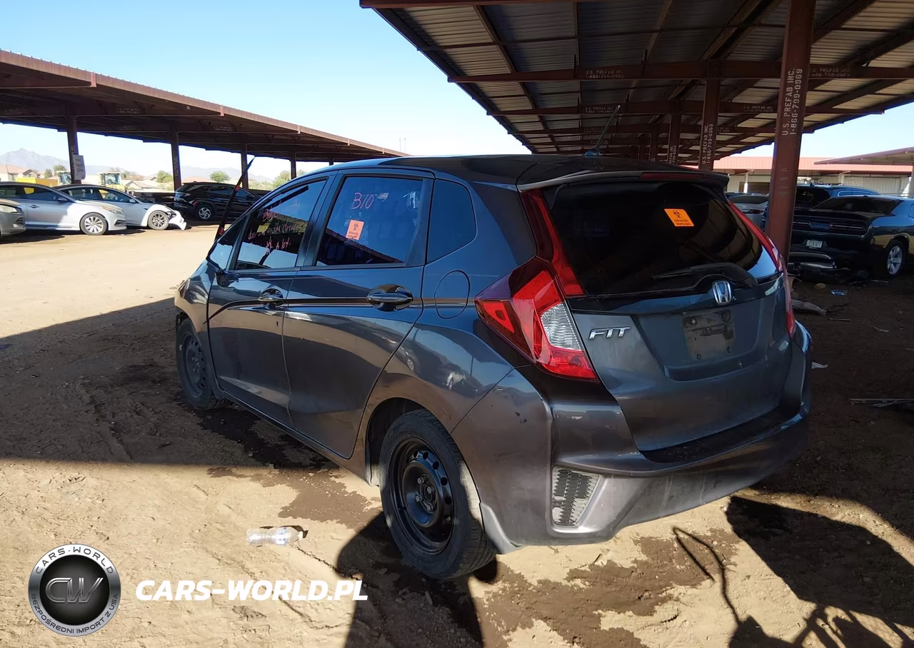 2015 Honda Fit Lx VIN:3HGGK5H51FM706052 - 3