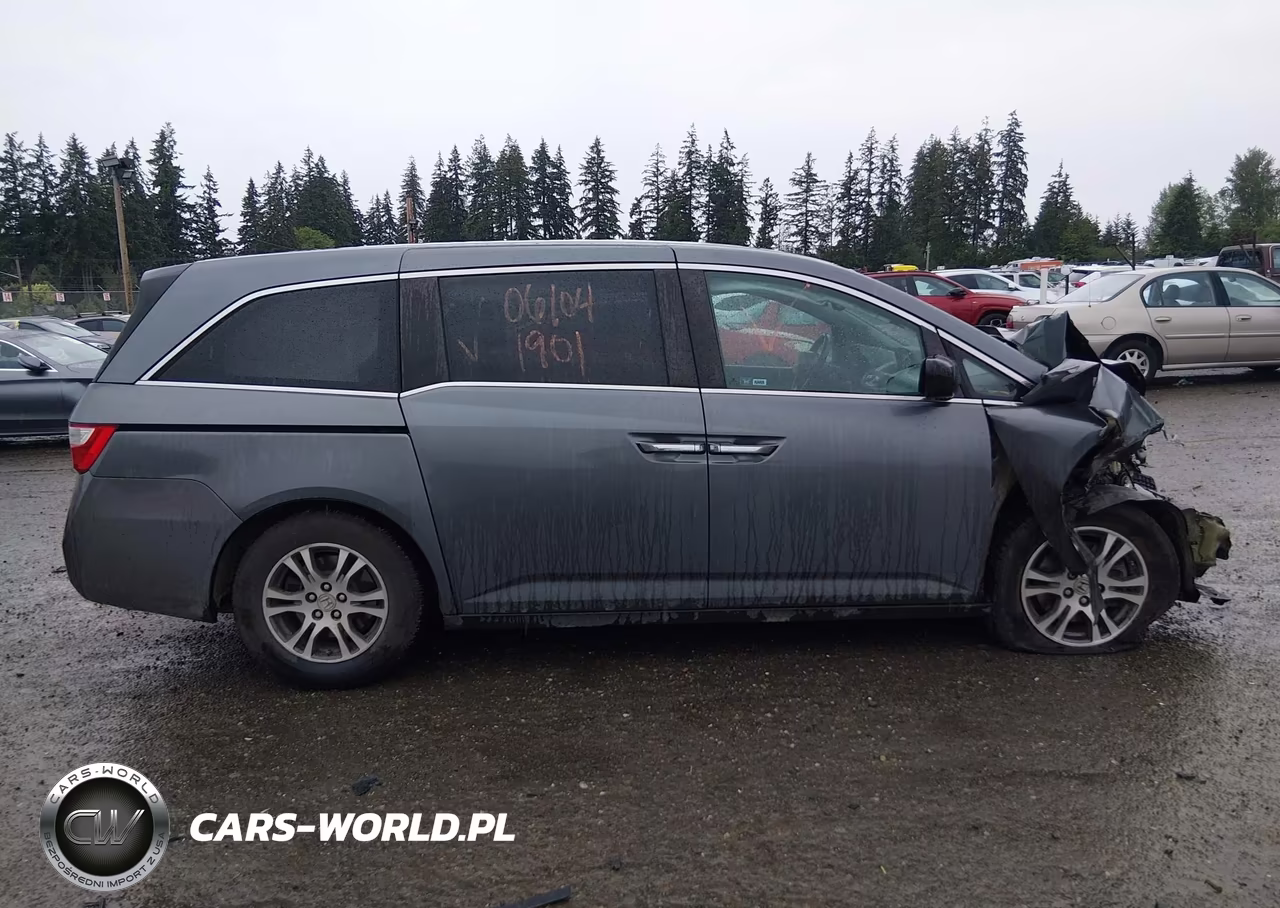 2012 Honda Odyssey Ex-L VIN:5FNRL5H65CB096802 - 13