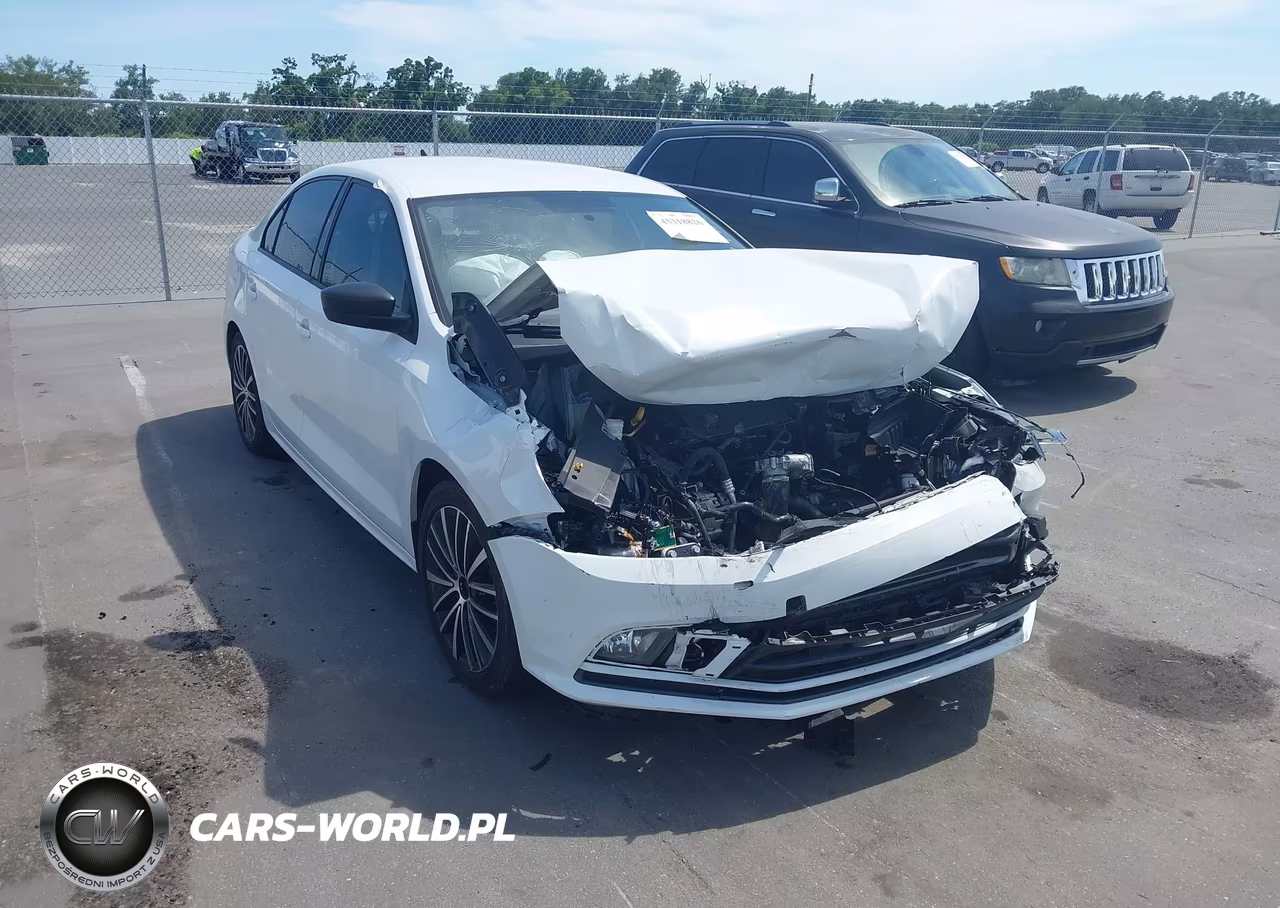 2016 Volkswagen Jetta 1.8T Sport – zdjęcie 1 z 17