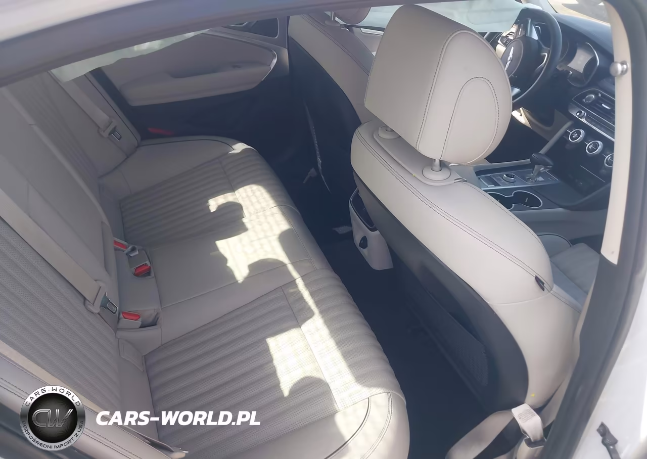 2021 Genesis G70 2.0T Rwd VIN:KMTG34LA2MU067068 - 8