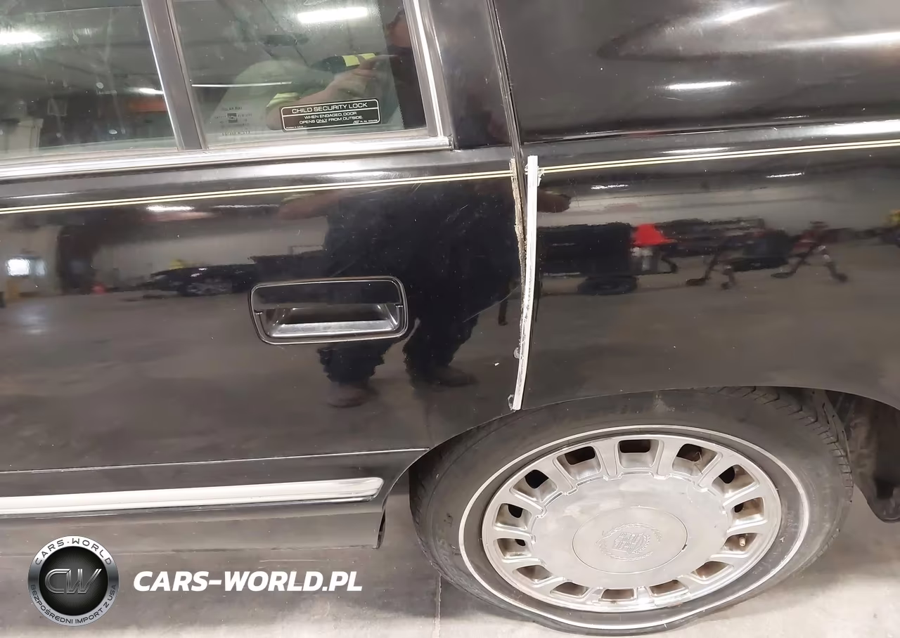 1997 Cadillac Deville Standard VIN:1G6KD54Y4VU273746 - 12