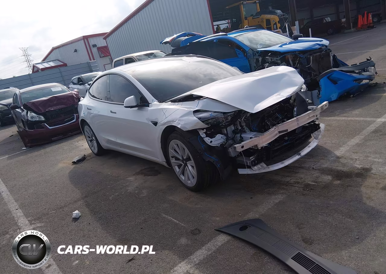 2021 Tesla Model 3 Standard Range Plus Rear-Wheel Drive