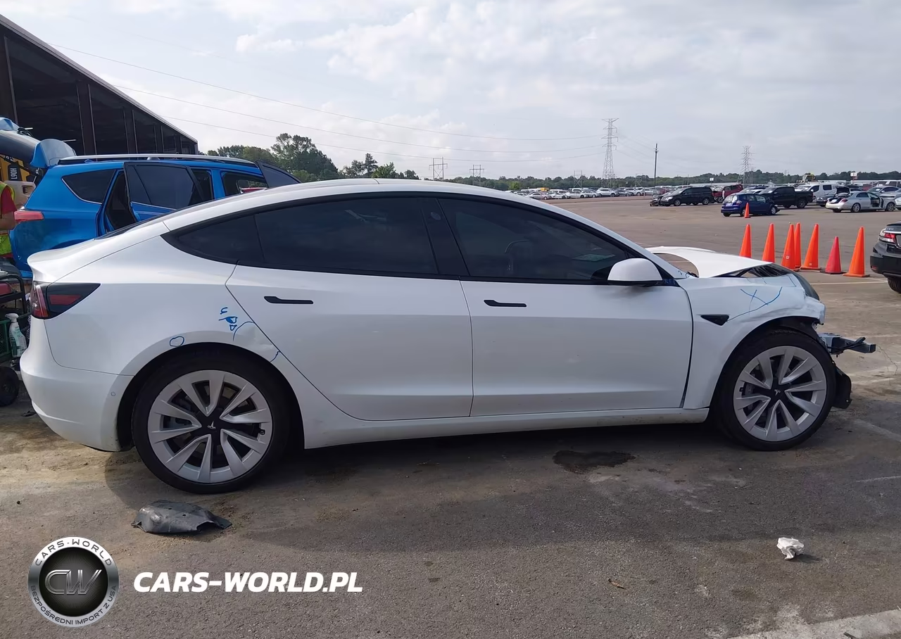 2021 Tesla Model 3 Standard Range Plus Rear-Wheel Drive VIN:5YJ3E1EA3MF046614 - 14