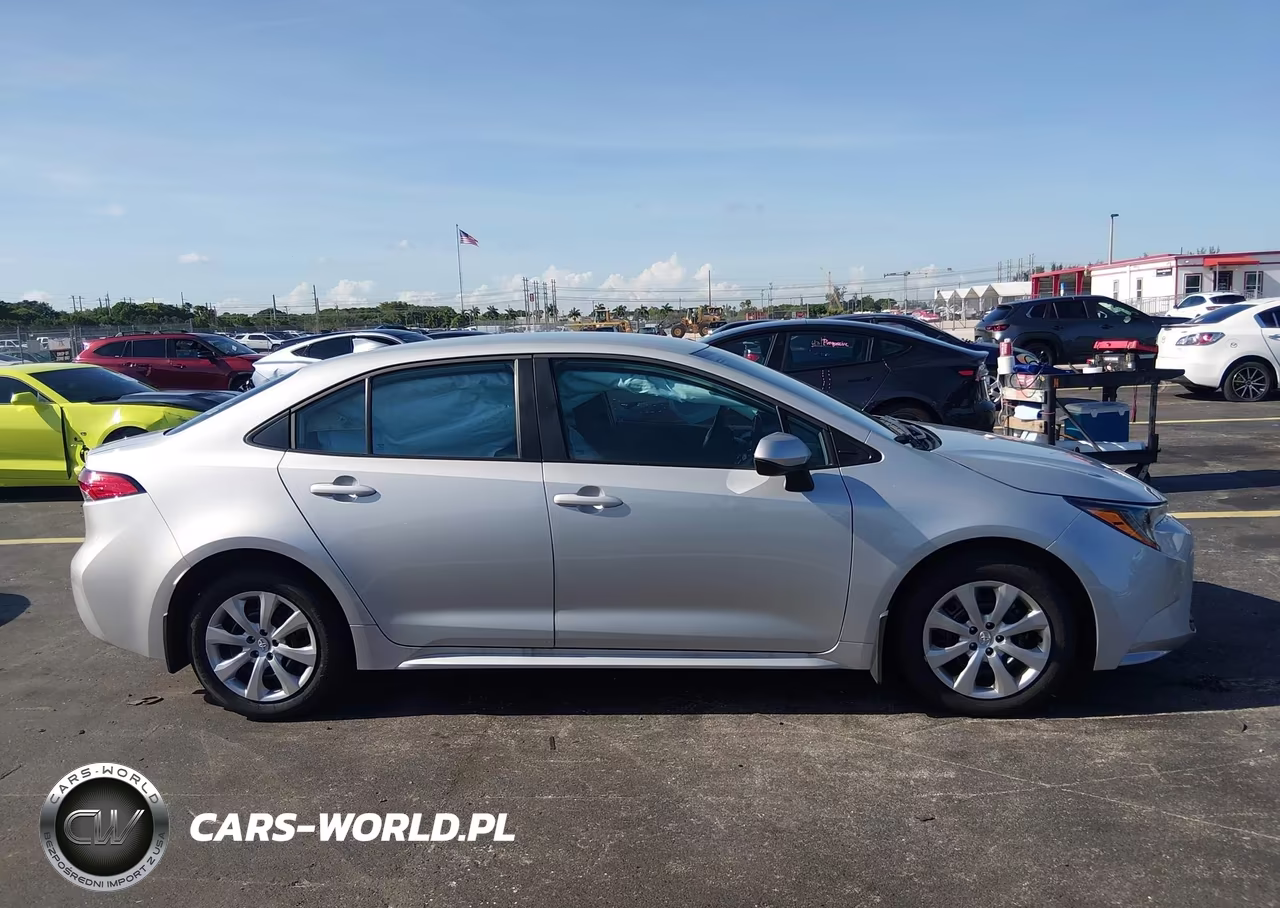2026 Toyota Corolla Le VIN:5YFB4MDE7TP398828 - 13