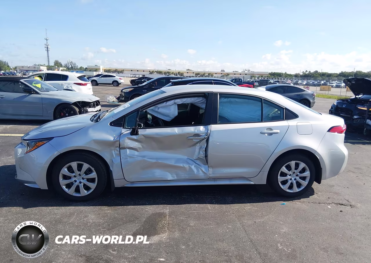 2026 Toyota Corolla Le VIN:5YFB4MDE7TP398828 - 14