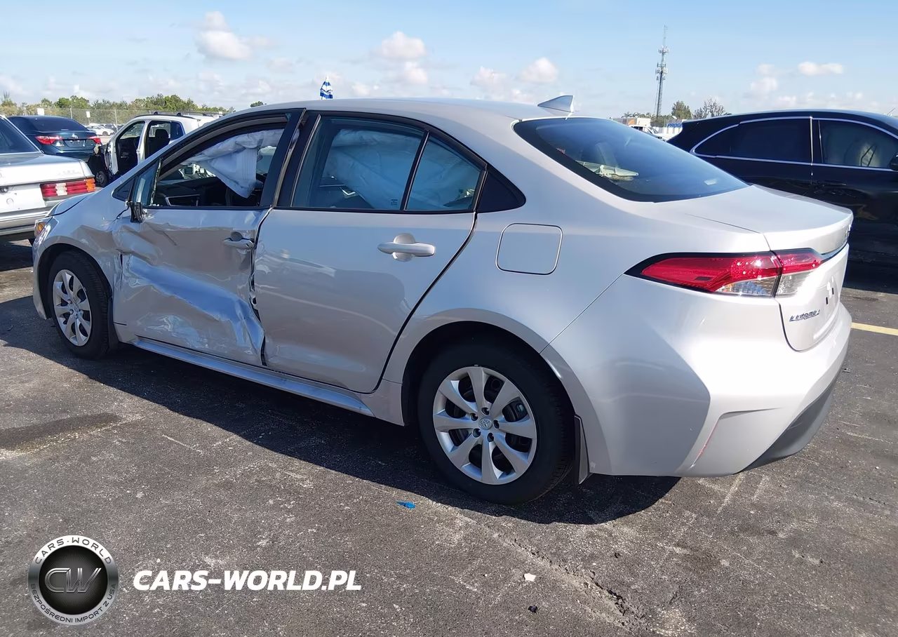 2026 Toyota Corolla Le VIN:5YFB4MDE7TP398828 - 3
