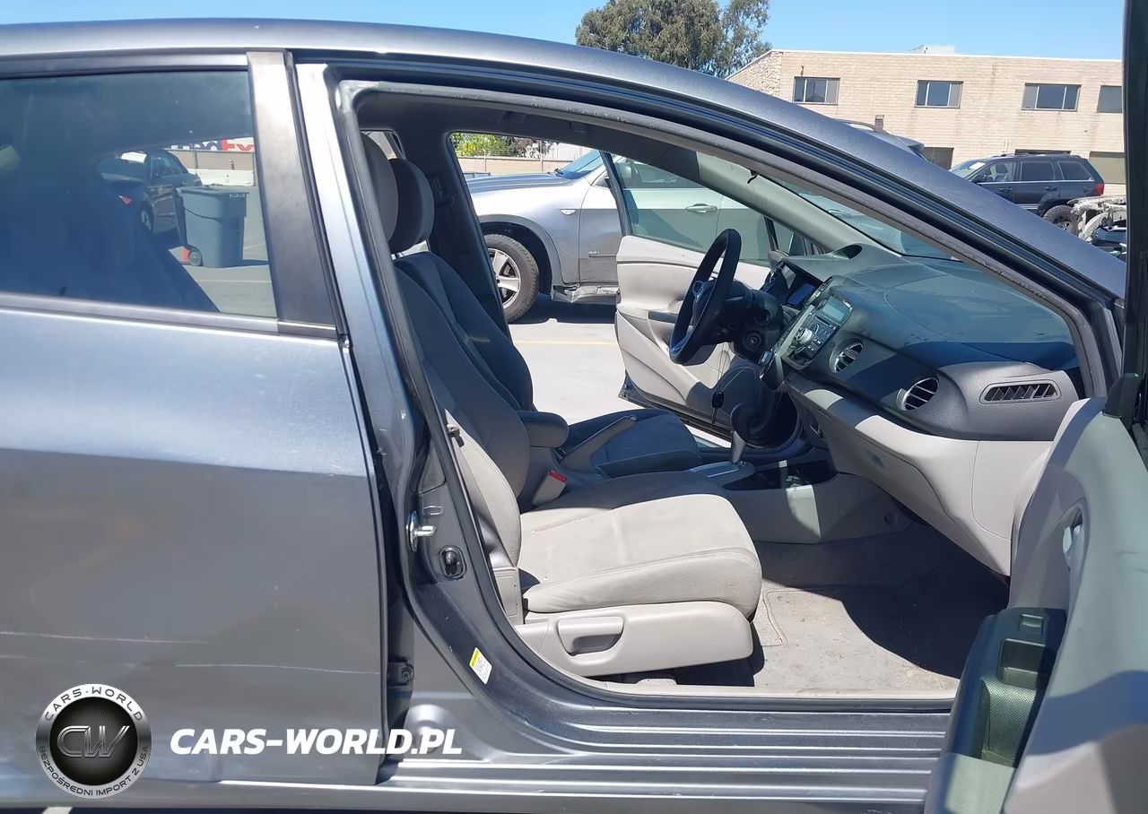 2014 Honda Insight Lx VIN:JHMZE2H52ES000418 - 5