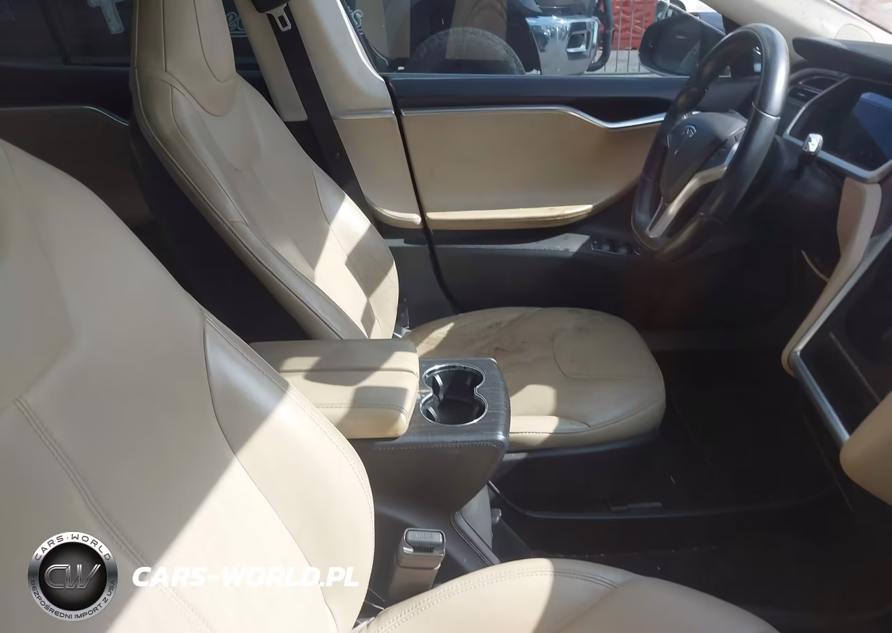 2012 Tesla Model S Signature VIN:5YJSA1CN3CFP03116 - 5