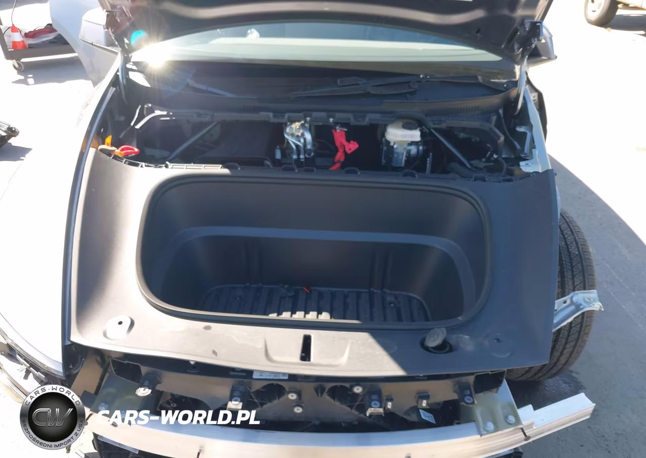 2026 Tesla Model Y All-Wheel Drive-Long Range Launch Series-Premium All-Wheel Drive VIN:7SAYGDEE3TF544558 - 10
