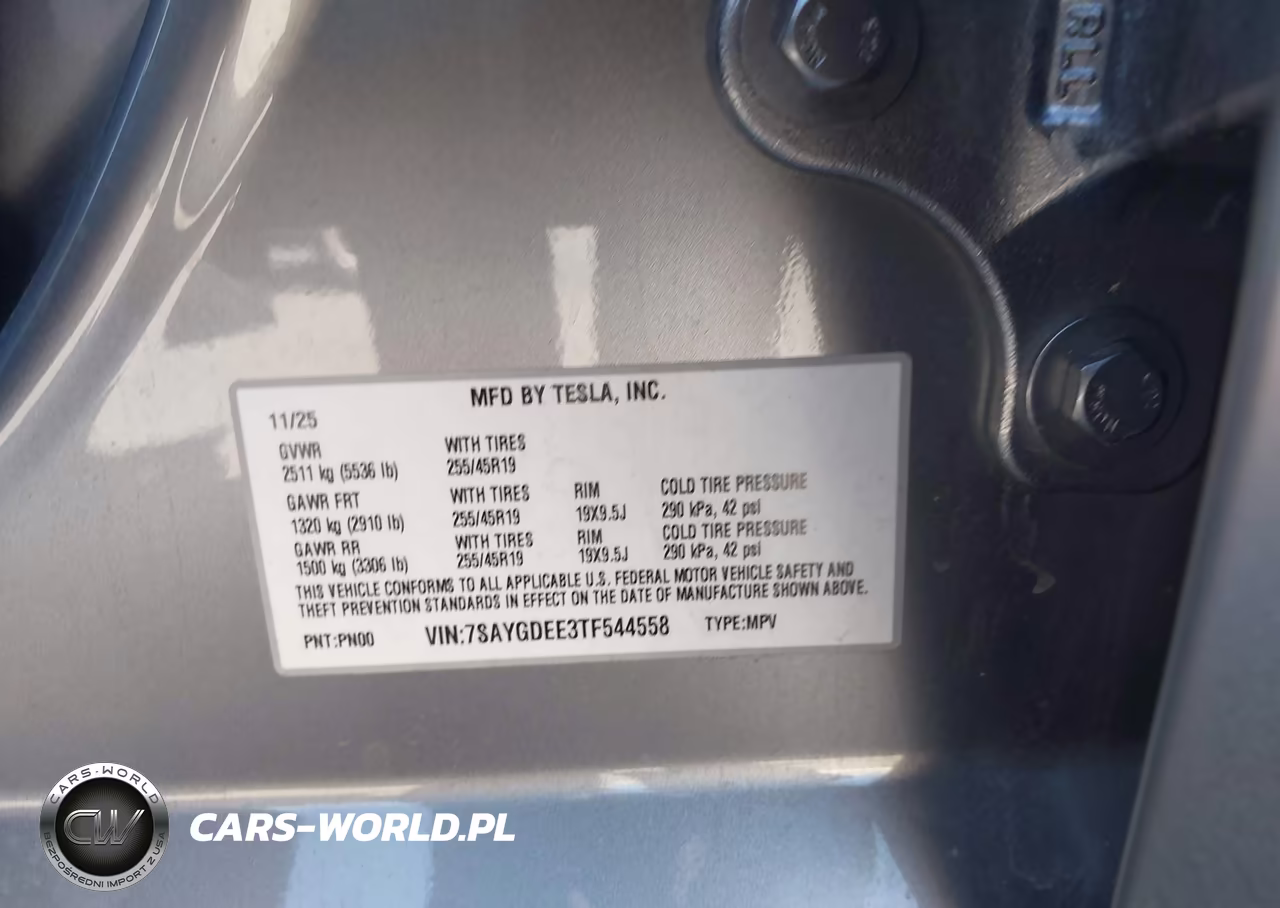 2026 Tesla Model Y All-Wheel Drive-Long Range Launch Series-Premium All-Wheel Drive VIN:7SAYGDEE3TF544558 - 9
