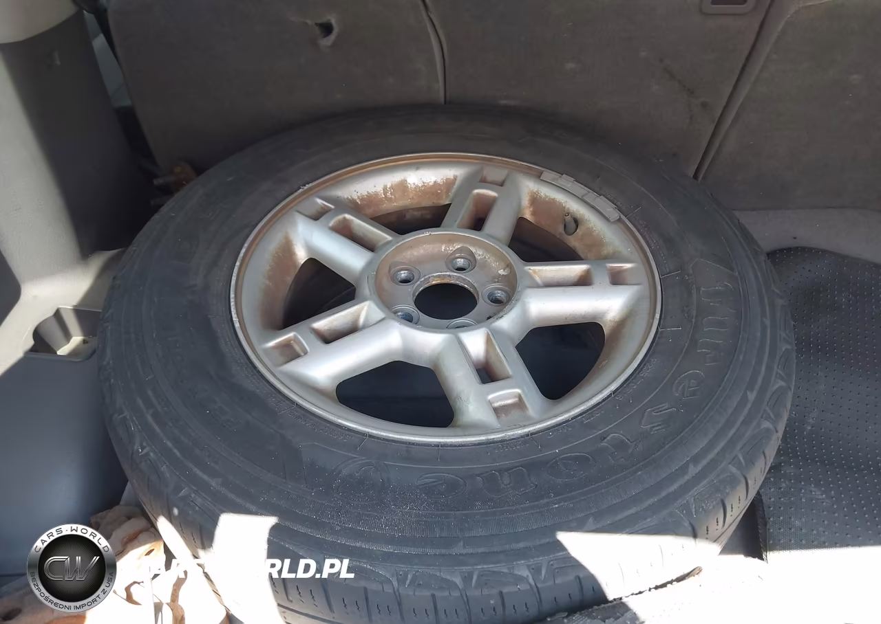 2004 Ford Explorer Xlt VIN:1FMZU63W14UA94589 - 12