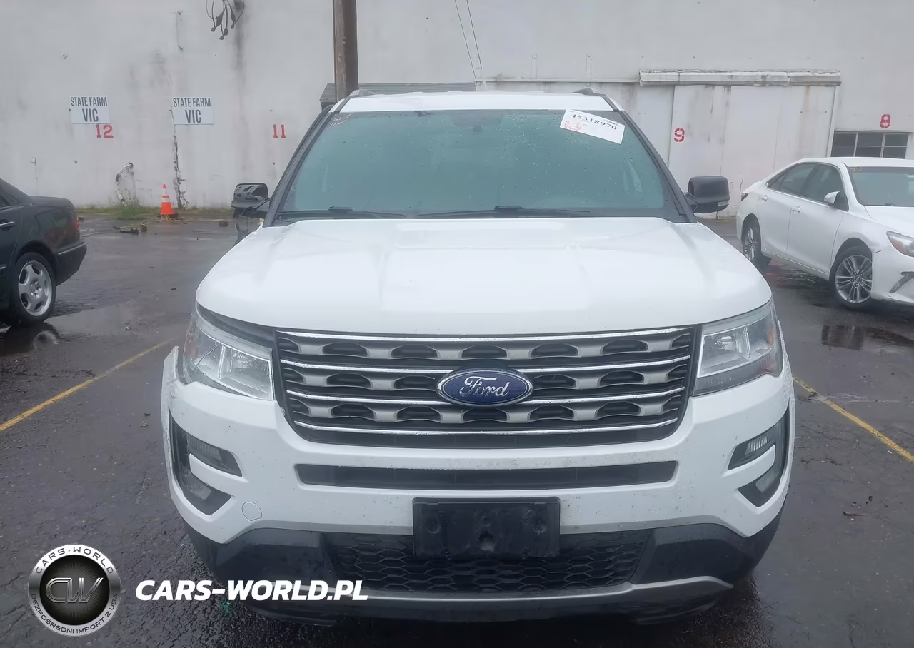 2017 Ford Explorer Xlt VIN:1FM5K8D87HGC22354 - 12