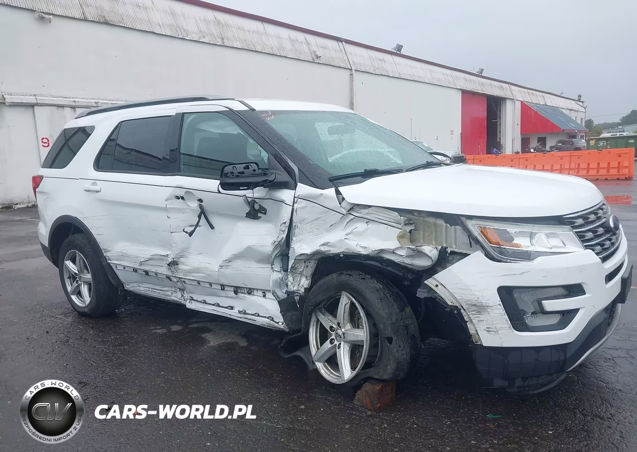 2017 Ford Explorer Xlt VIN:1FM5K8D87HGC22354 - 6