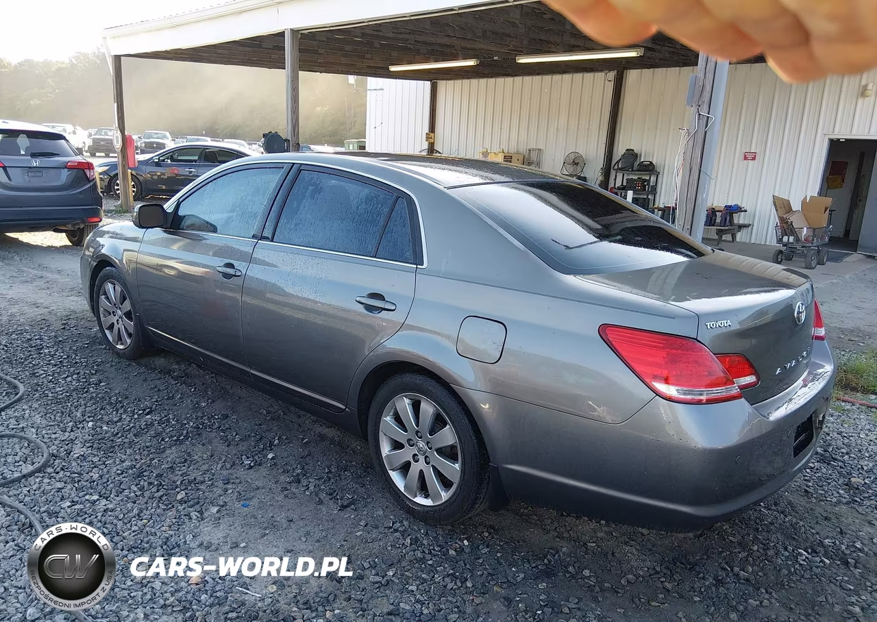 2005 Toyota Avalon Xls VIN:4T1BK36B45U047718 - 3