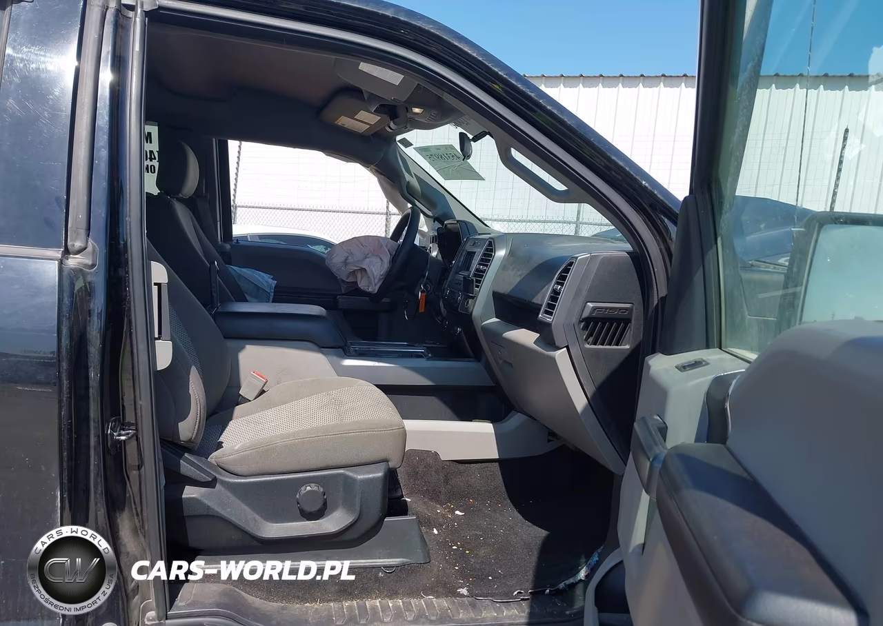 2018 Ford F-150 Xlt VIN:1FTEX1CB4JKC33325 - 5