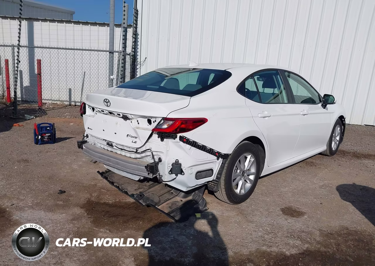 2025 Toyota Camry Le VIN:4T1DAACK7SU158389 - 4