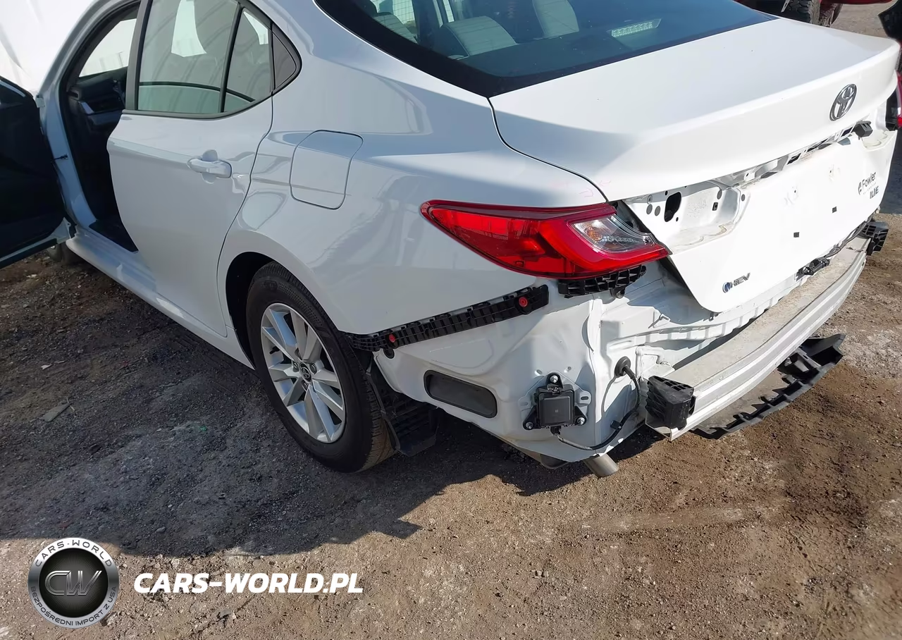 2025 Toyota Camry Le VIN:4T1DAACK7SU158389 - 6