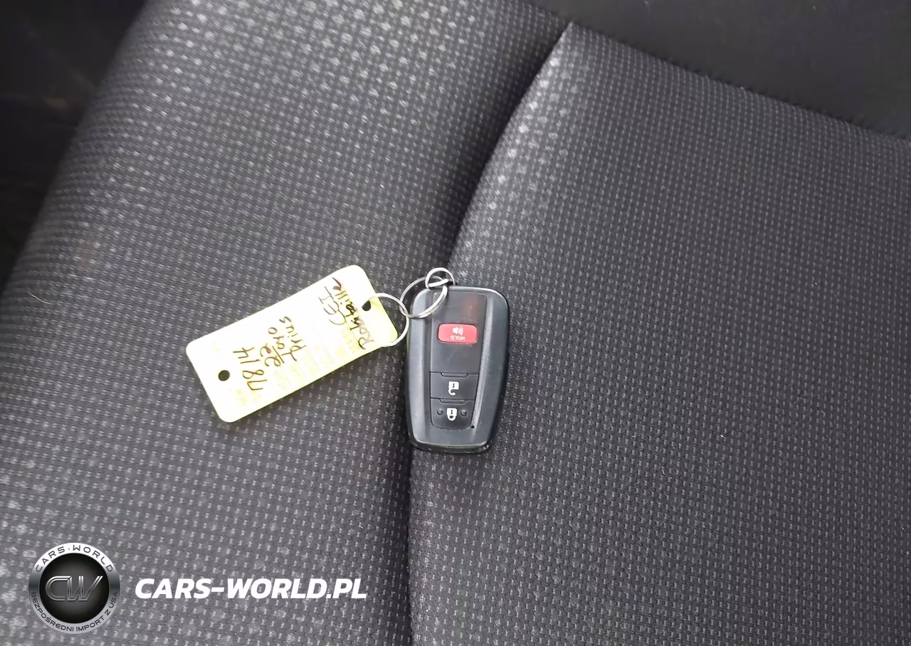 2022 Toyota Prius Le Awd-E VIN:JTDL9MFU2N3037805 - 11