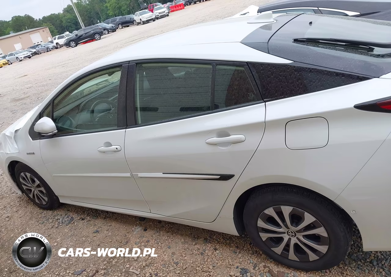 2022 Toyota Prius Le Awd-E VIN:JTDL9MFU2N3037805 - 15