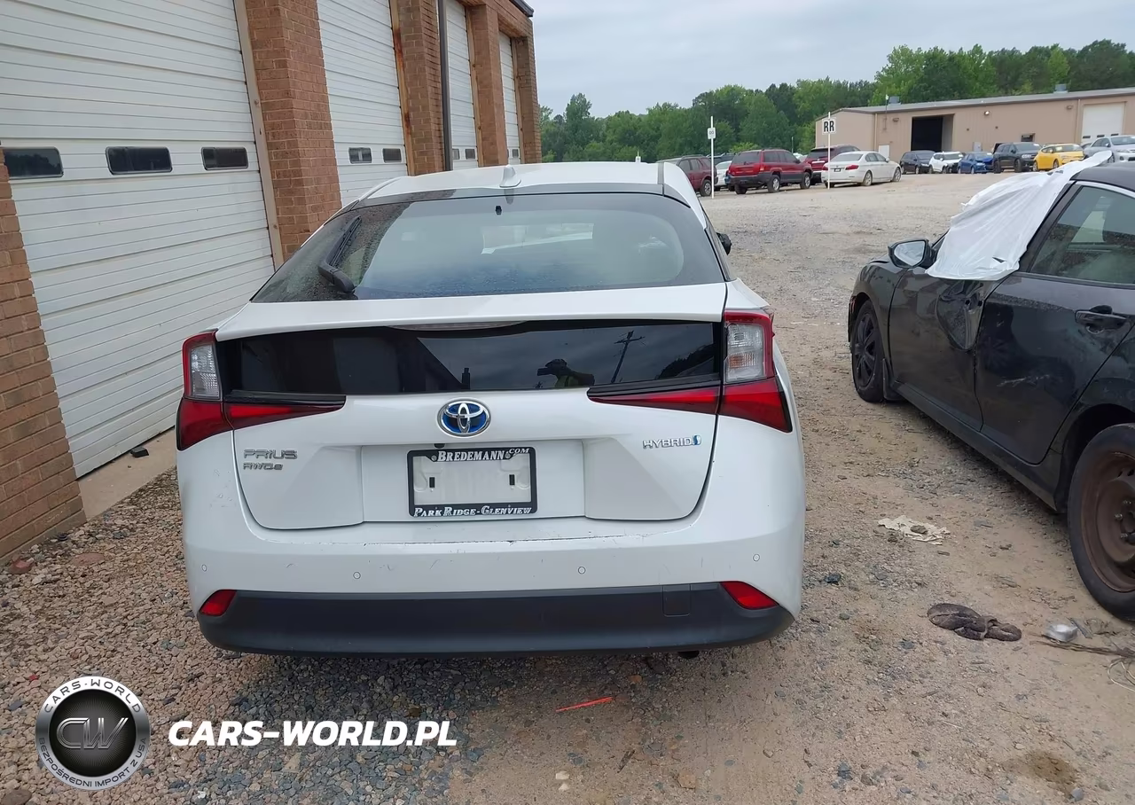 2022 Toyota Prius Le Awd-E VIN:JTDL9MFU2N3037805 - 17