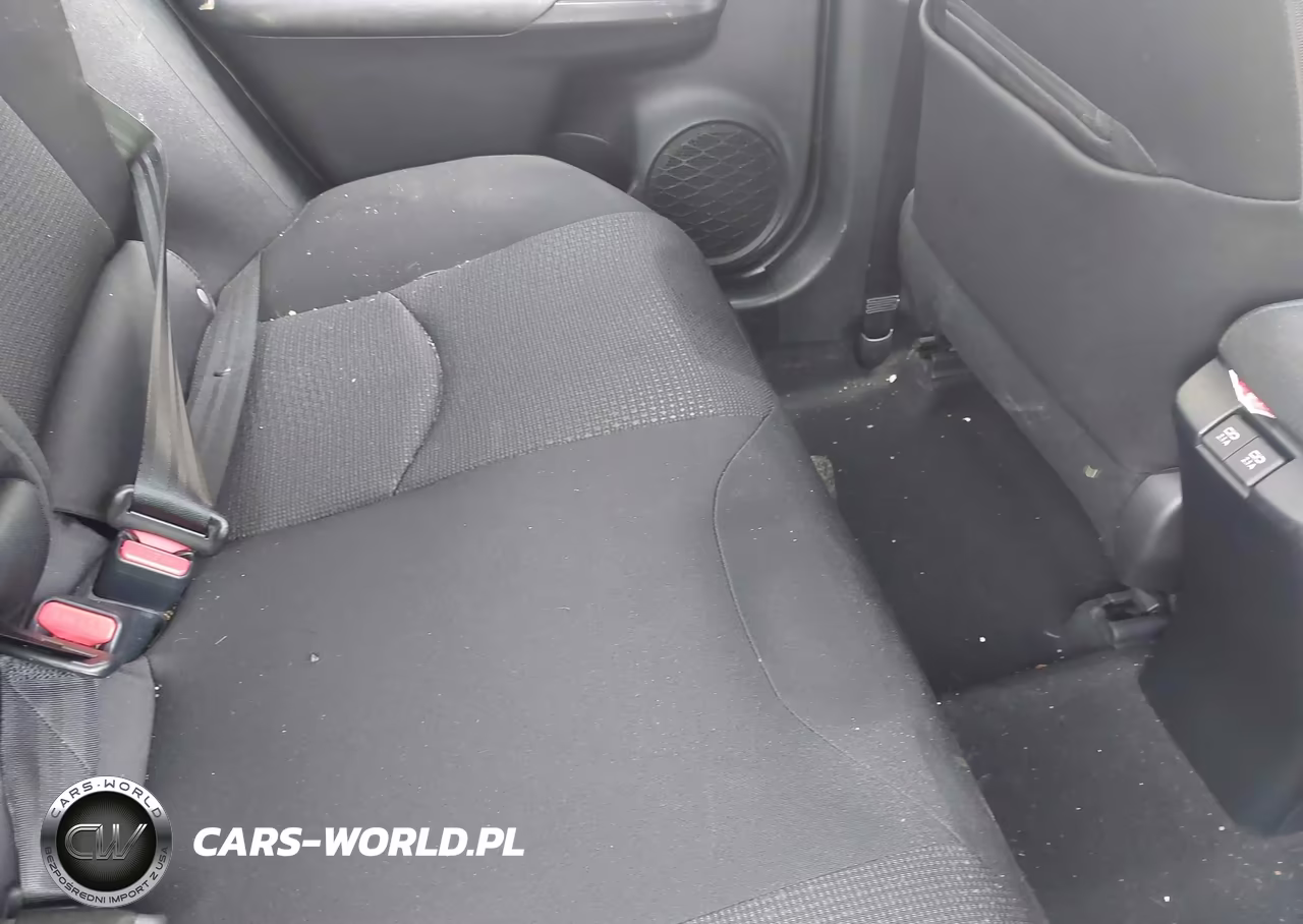 2022 Toyota Prius Le Awd-E VIN:JTDL9MFU2N3037805 - 8