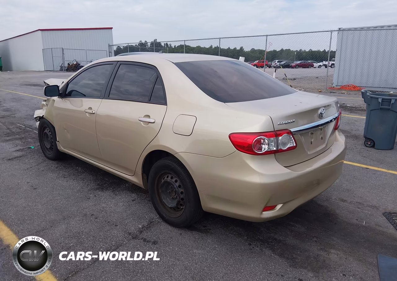 2011 Toyota Corolla Le VIN:JTDBU4EE6B9131148 - 3