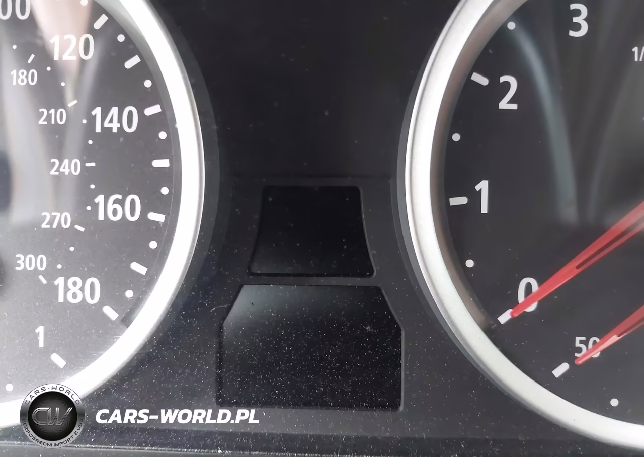 2012 BMW X6 M VIN:5YMGZ0C59CLL29575 - 14