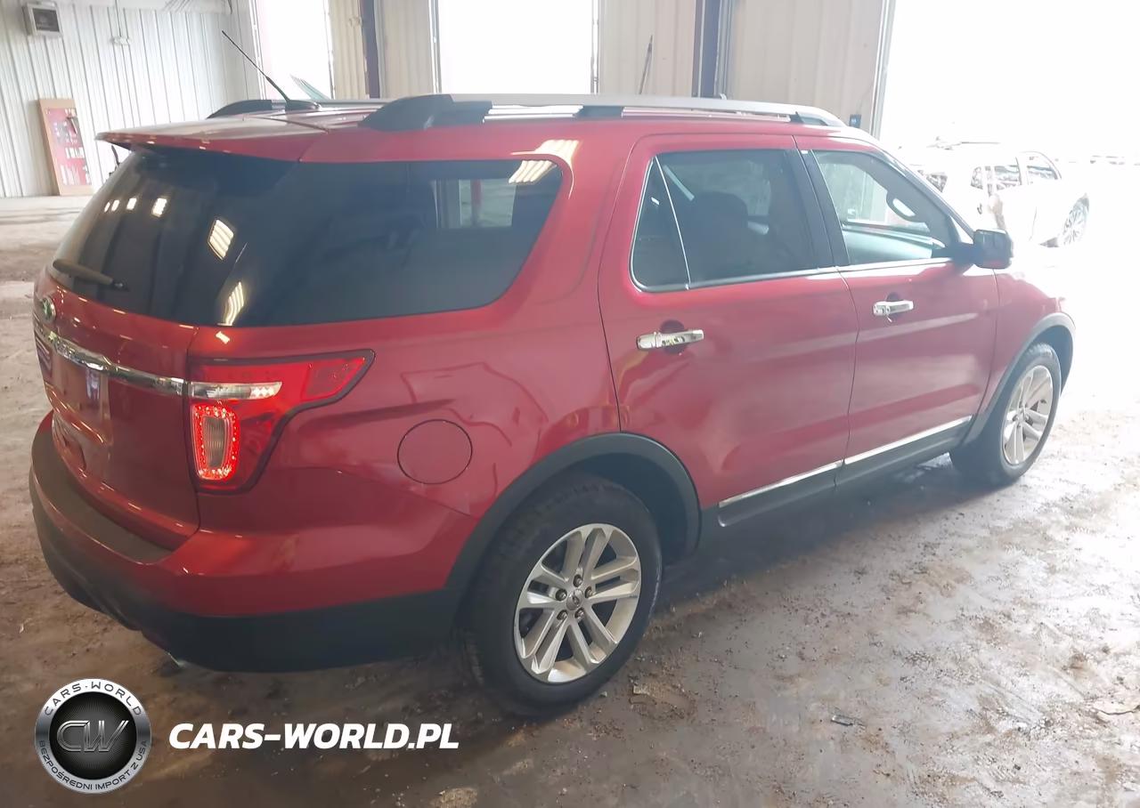 2011 Ford Explorer Xlt VIN:1FMHK7D87BGA49773 - 4