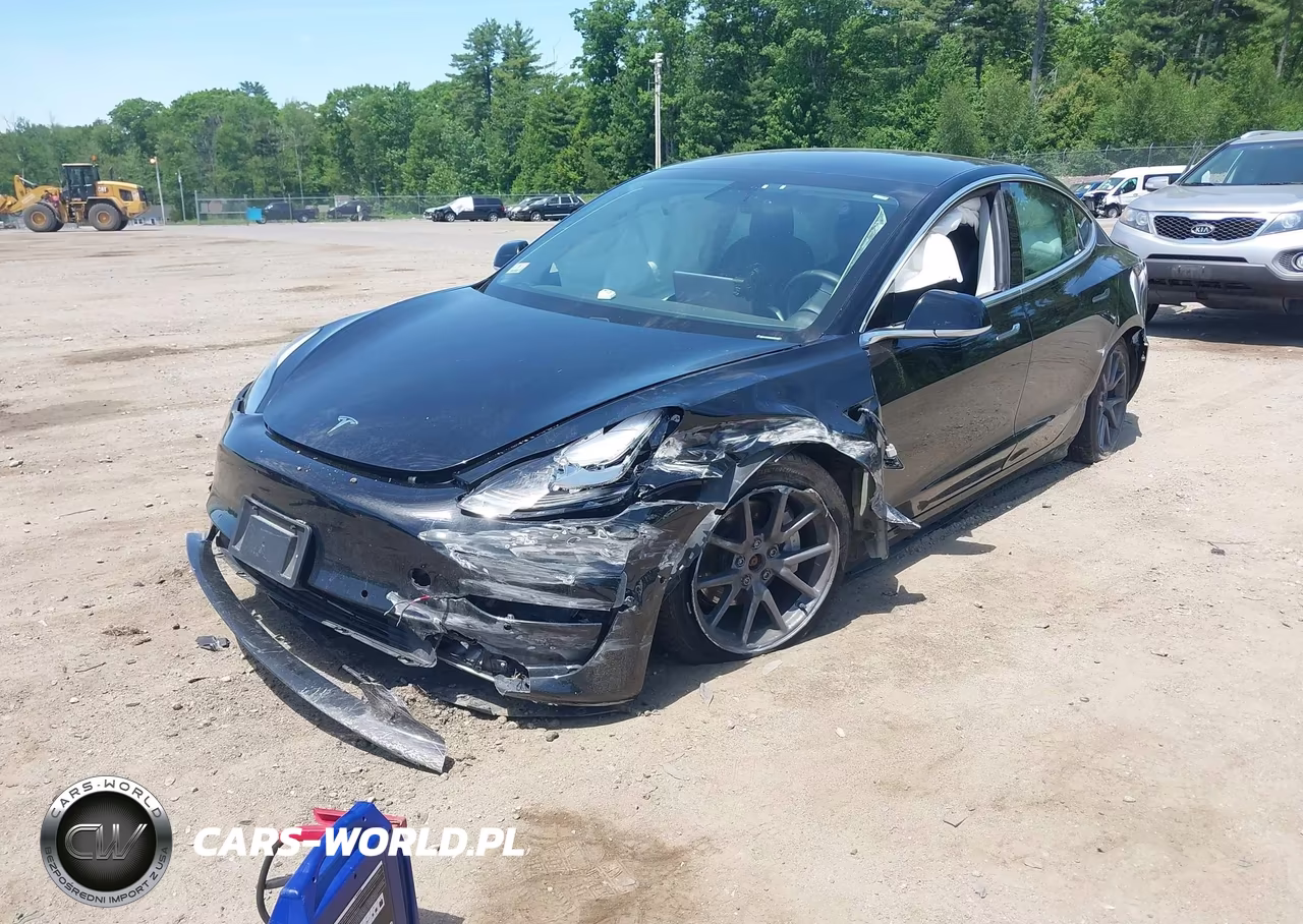 2020 Tesla Model 3 Long Range Dual Motor All-Wheel Drive VIN:5YJ3E1EB0LF635028 - 2