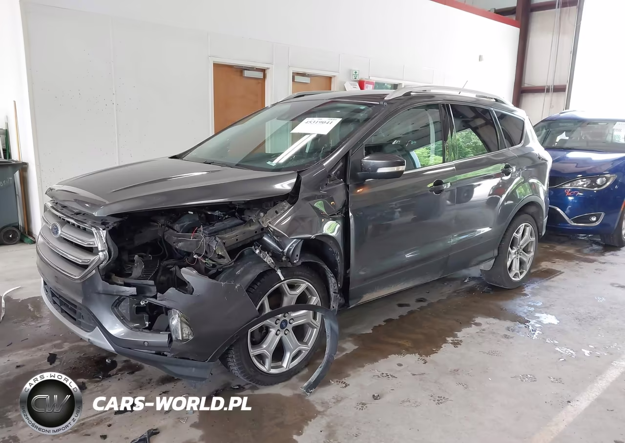 2017 Ford Escape Titanium VIN:1FMCU9J94HUA56753 - 2