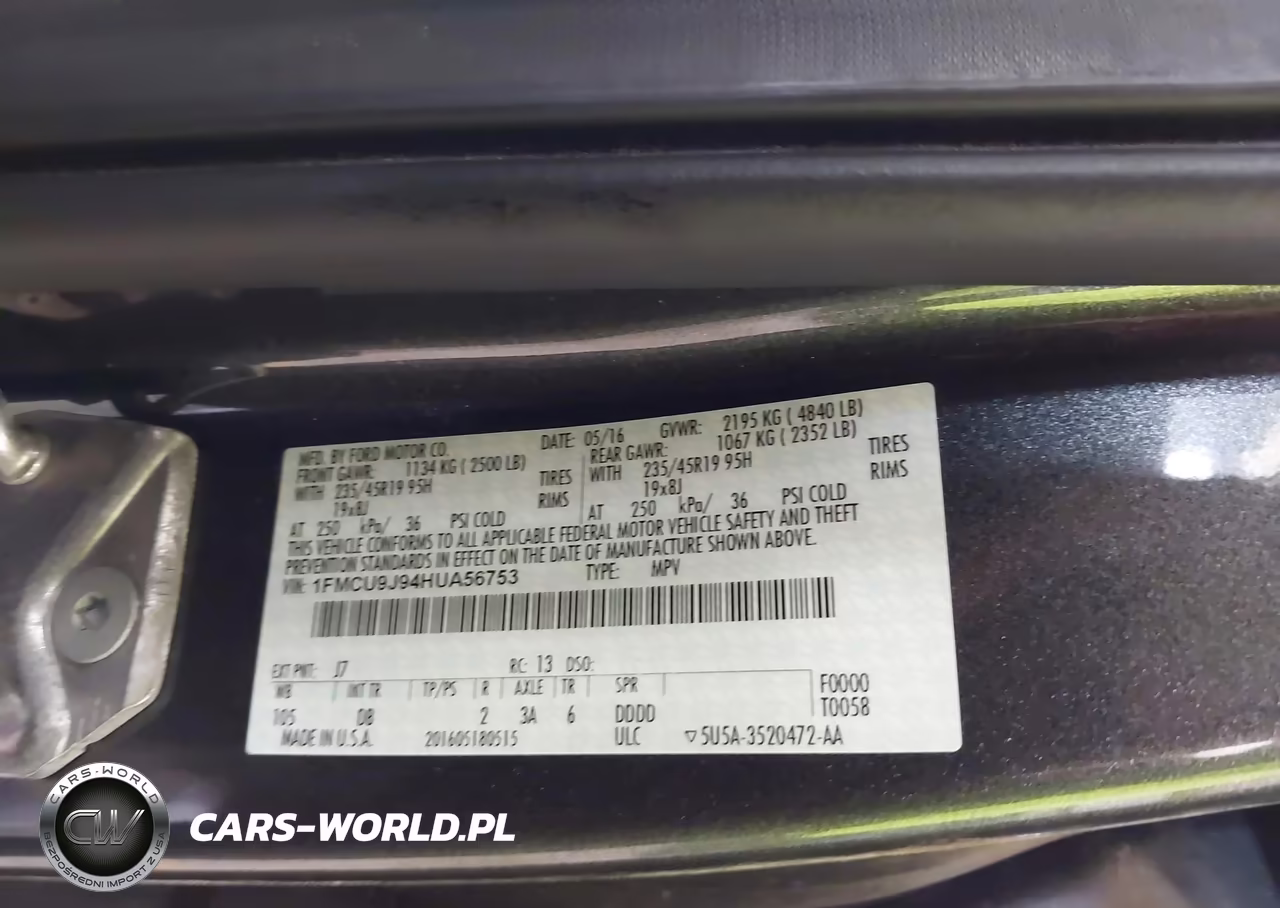 2017 Ford Escape Titanium VIN:1FMCU9J94HUA56753 - 9