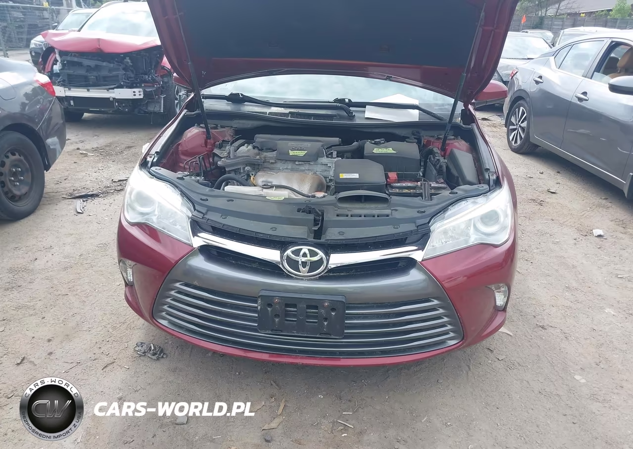 2016 Toyota Camry Le VIN:4T1BF1FK8GU587990 - 10