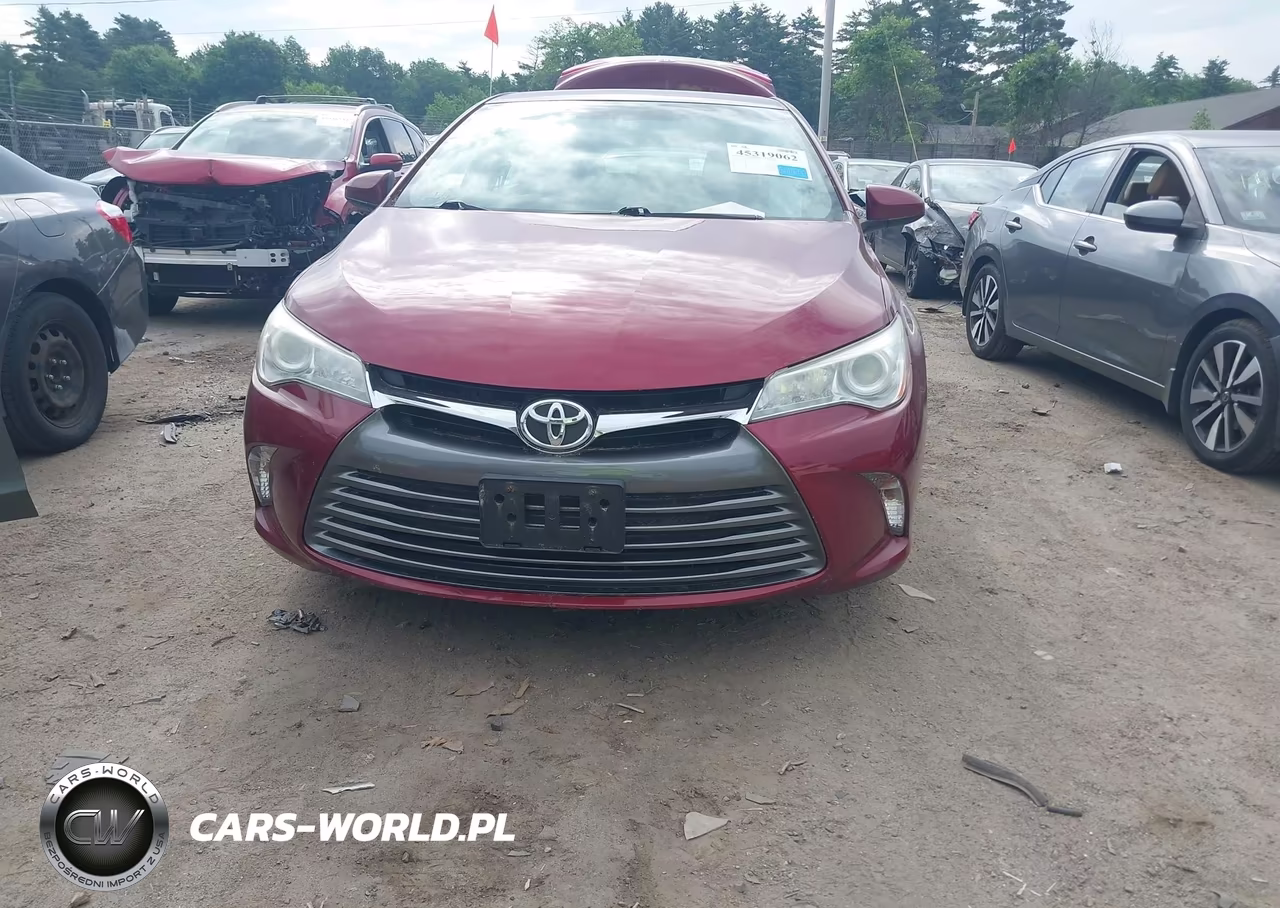 2016 Toyota Camry Le VIN:4T1BF1FK8GU587990 - 12