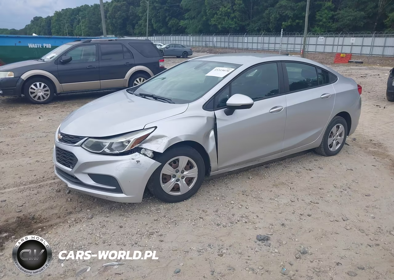 2018 Chevrolet Cruze Ls Auto VIN:1G1BC5SM4J7215766 - 2