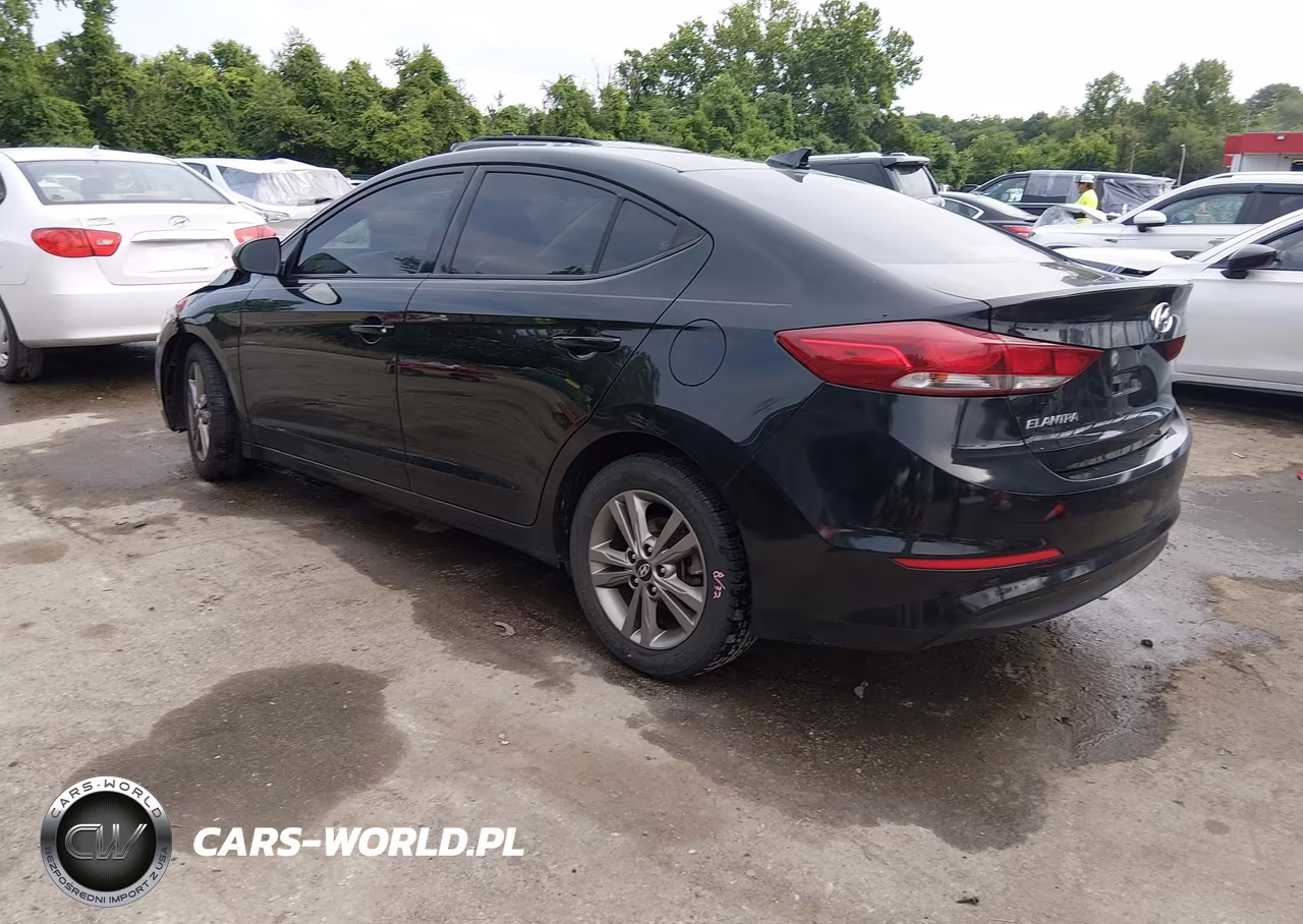 2018 Hyundai Elantra Value Edition VIN:5NPD84LF7JH323760 - 3