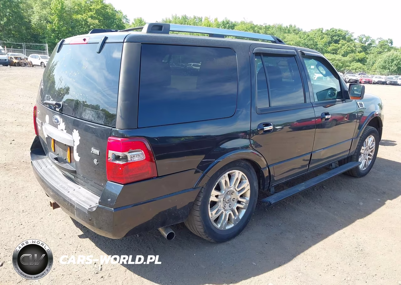 2012 Ford Expedition Limited VIN:1FMJU2A57CEF46327 - 4