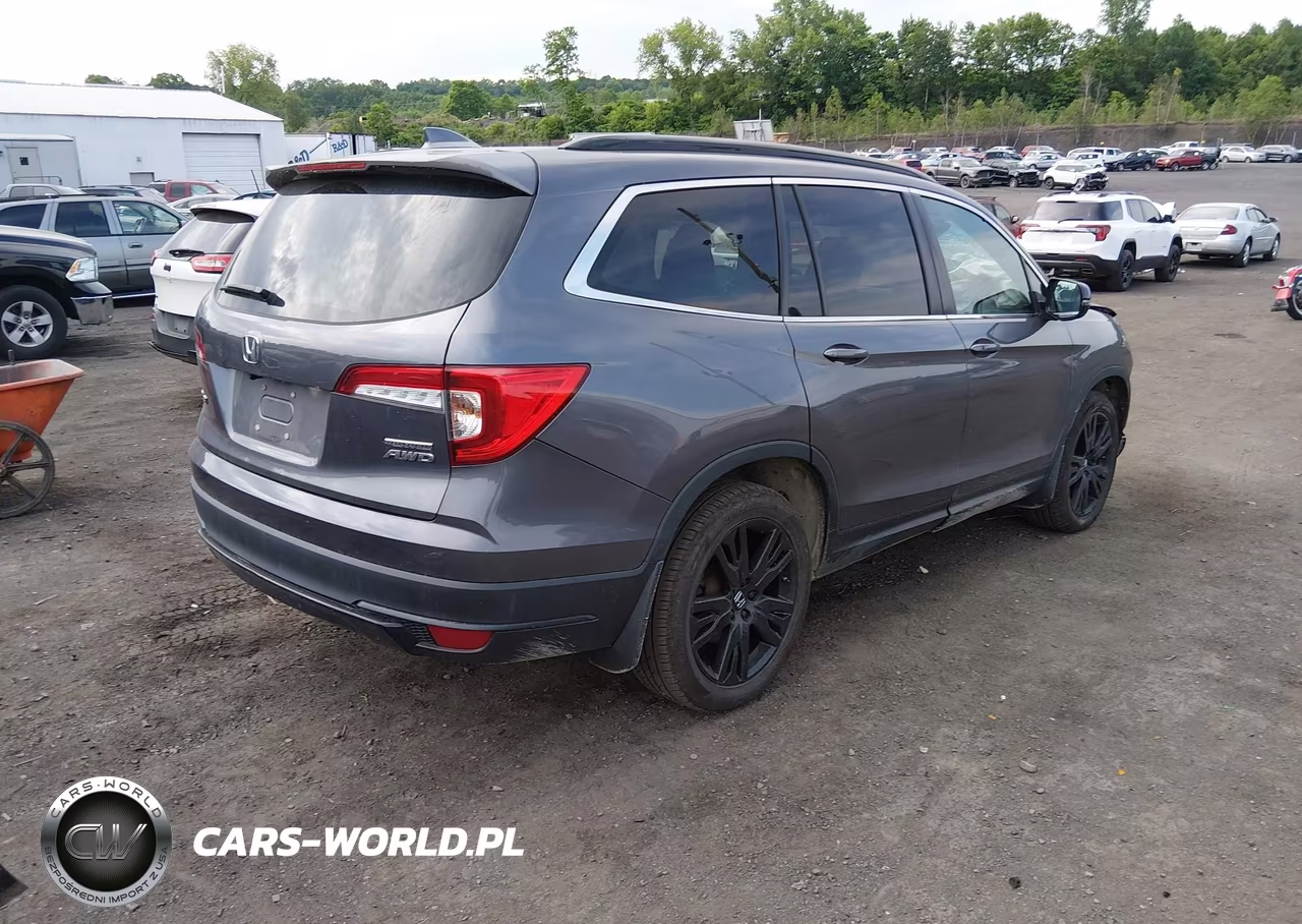 2022 Honda Pilot Awd Special Edition VIN:5FNYF6H29NB065710 - 4