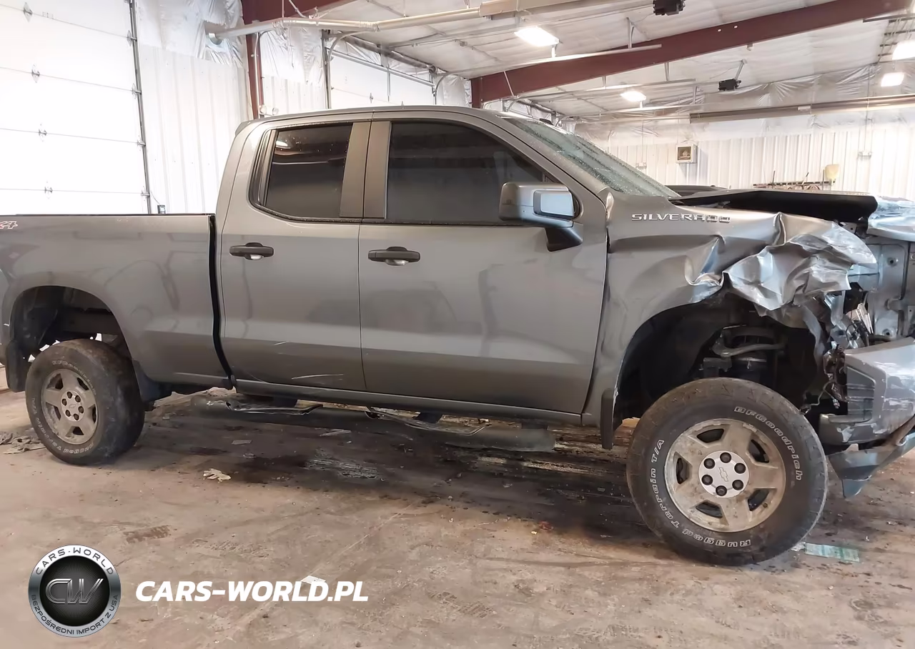 2019 Chevrolet Silverado 1500 Custom VIN:1GCRYBEF3KZ245494 - 13