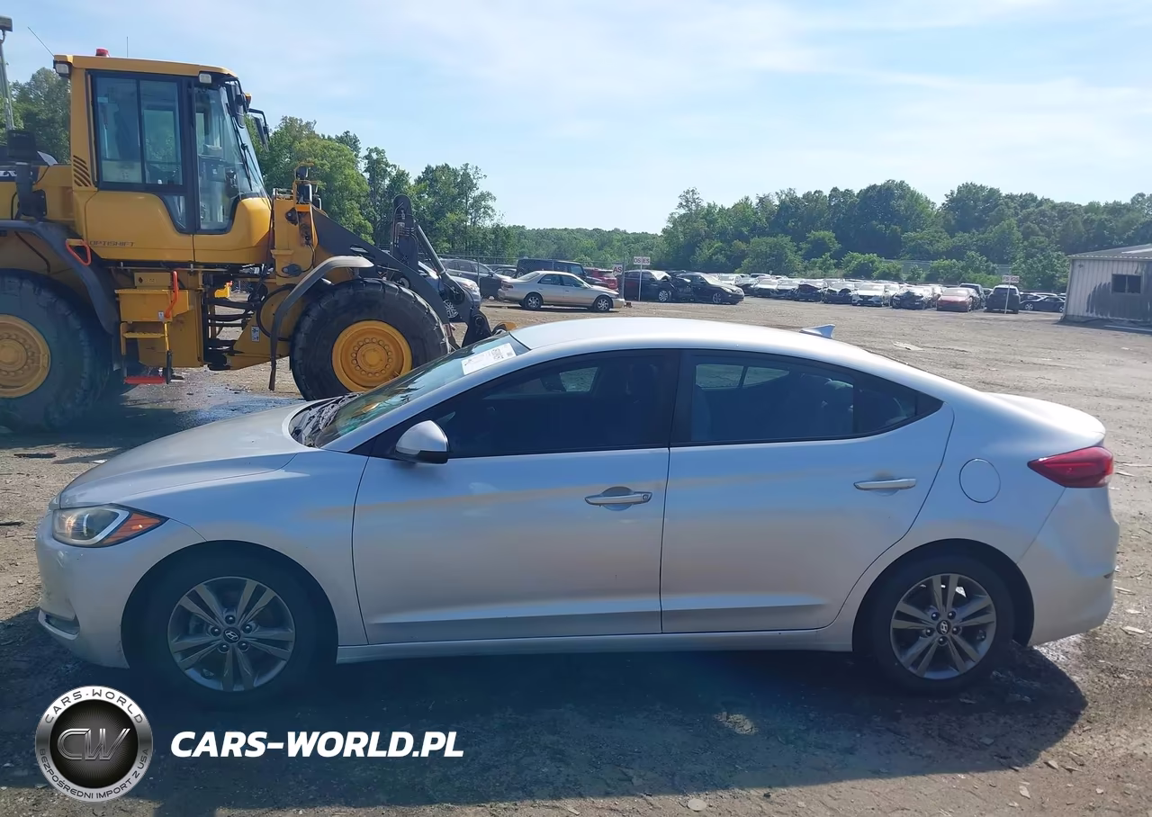 2018 Hyundai Elantra Sel VIN:5NPD84LF4JH287977 - 14
