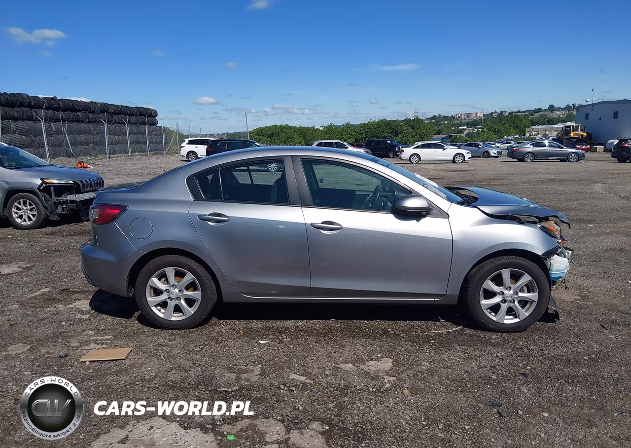 2010 Mazda Mazda3 I Touring VIN:JM1BL1SG1A1163929 - 14