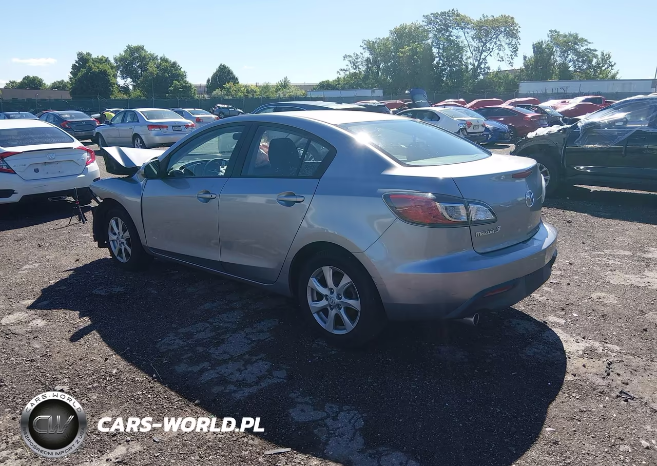 2010 Mazda Mazda3 I Touring VIN:JM1BL1SG1A1163929 - 3