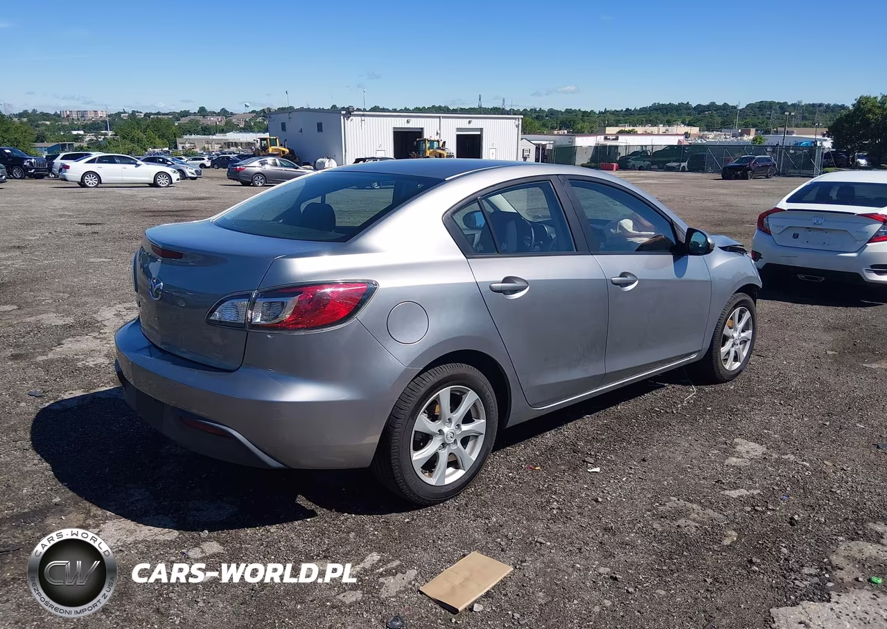 2010 Mazda Mazda3 I Touring VIN:JM1BL1SG1A1163929 - 4