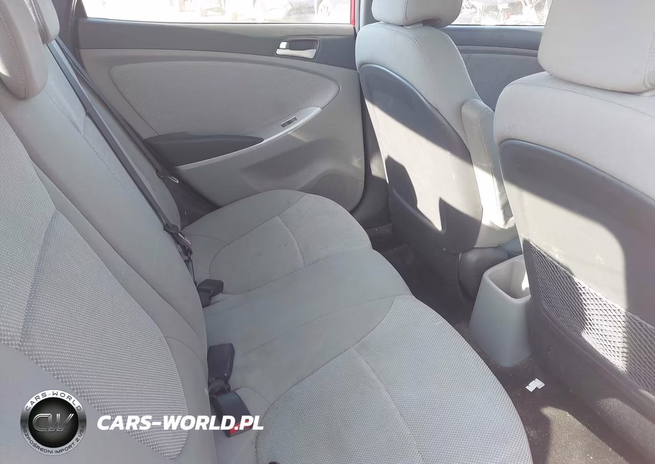 2013 Hyundai Accent Gls VIN:KMHCT4AE1DU516271 - 8