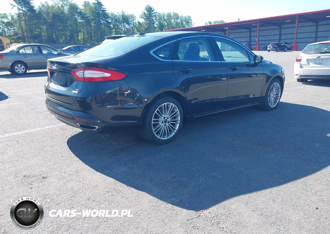 2015 Ford Fusion Se VIN:3FA6P0T9XFR299463 - 4