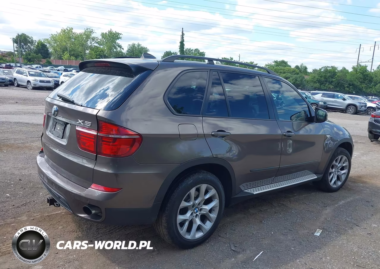 2012 BMW X5 xDrive35I-xDrive35I Premium-xDrive35I Sport Activity VIN:5UXZV4C5XCL748702 - 4