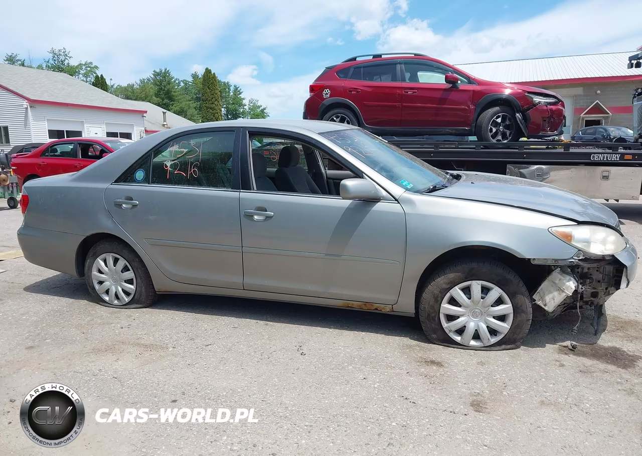 2005 Toyota Camry Le VIN:4T1BE32K95U542090 - 13