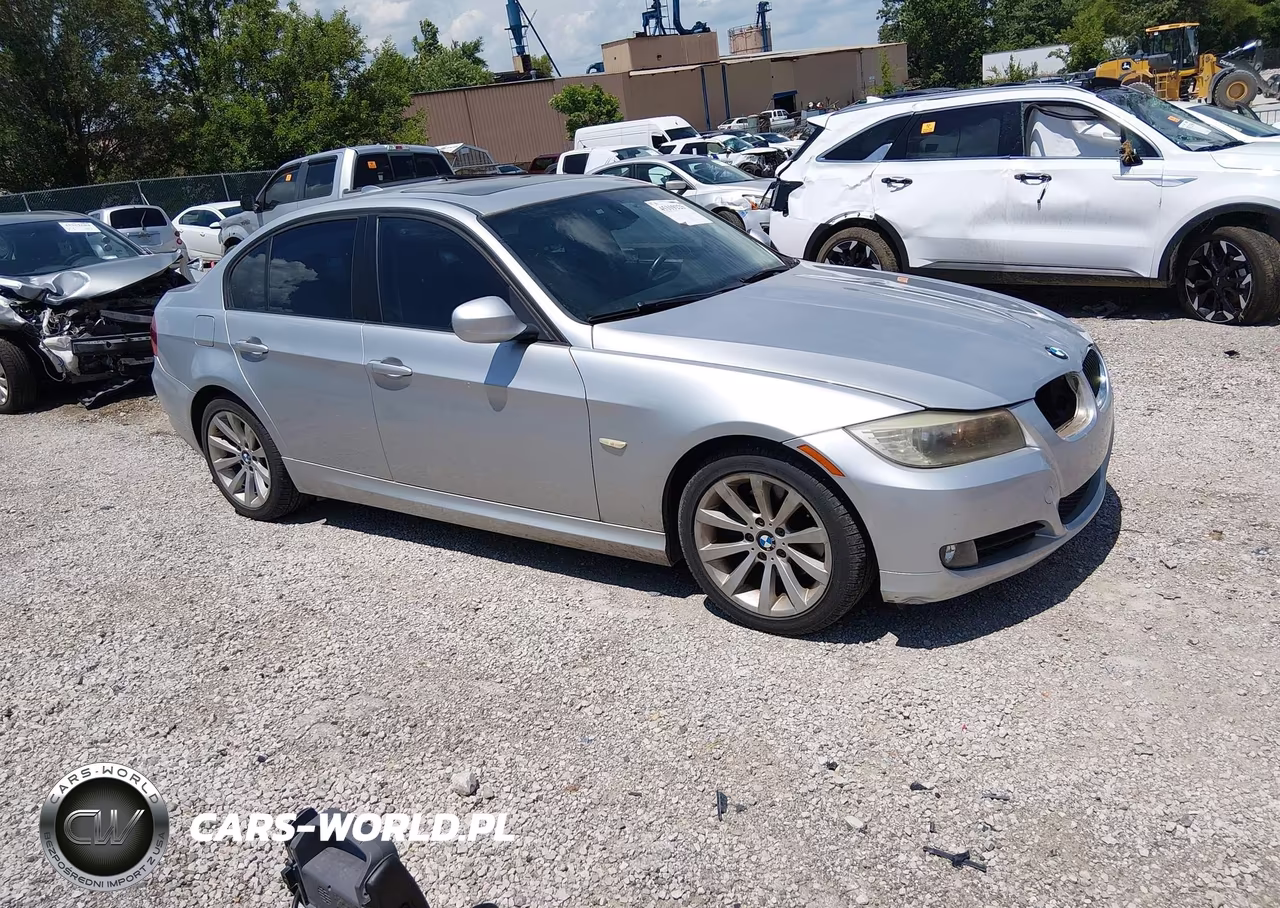 2011 BMW 328I – zdjęcie 1 z 12